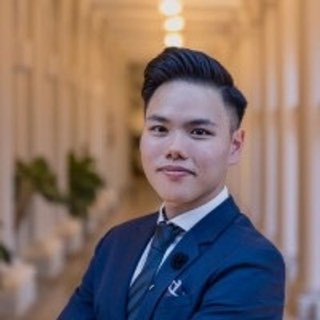 Dr Leo Wen Zhe