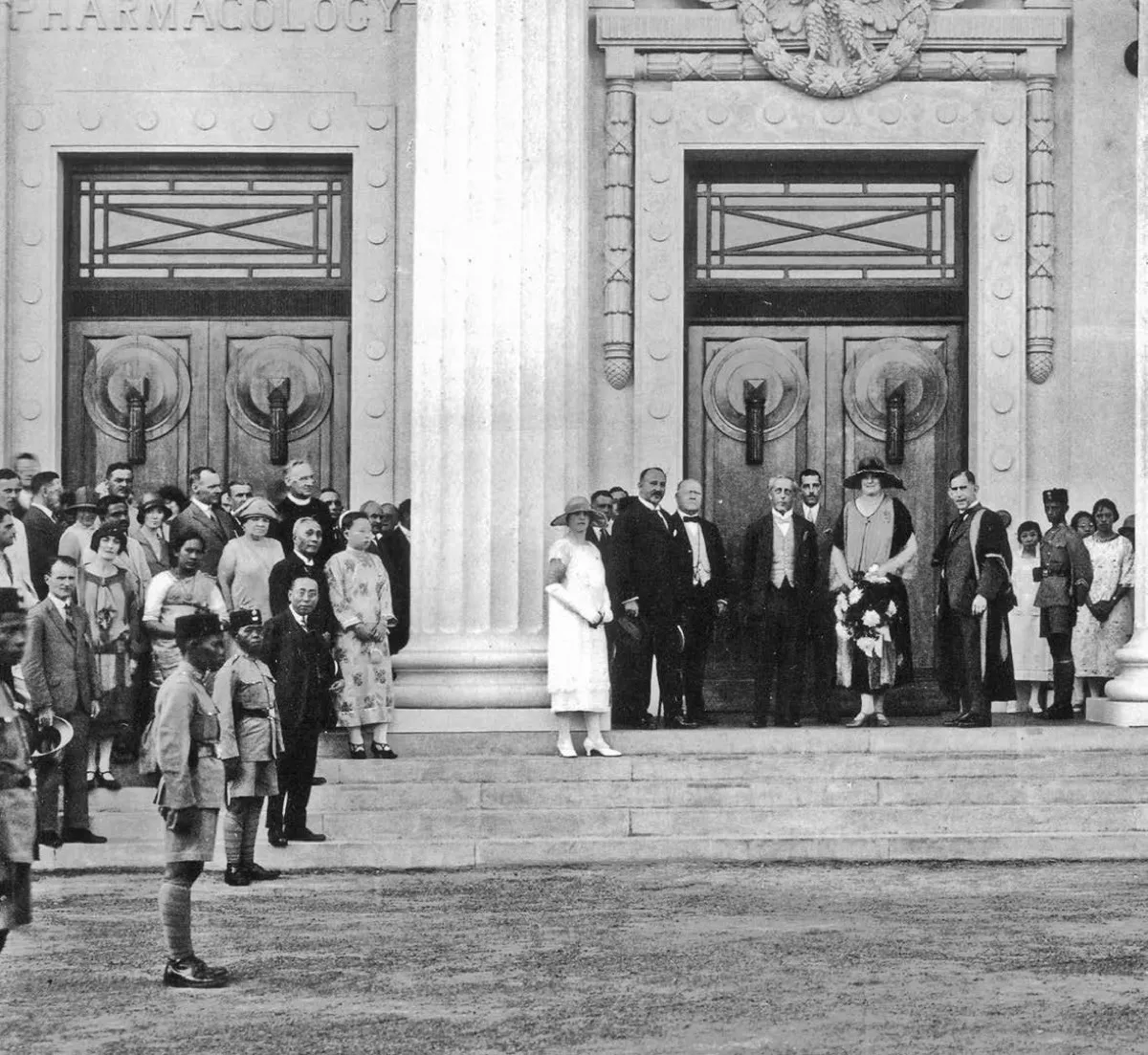 Crowds at the official opening of the College of Medicine Building in 1926